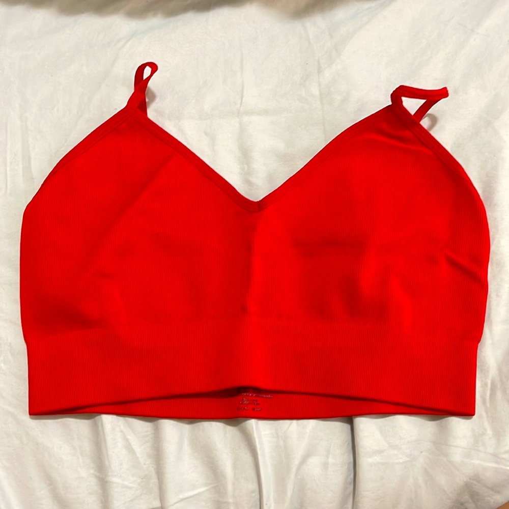Aritzia Wilfred Free red backless bra top size M/L